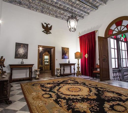 Palazzo Arone dei Baroni di Valentino
