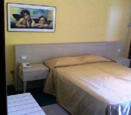 HOTEL KATIA