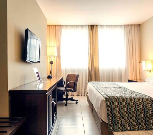 Mercure Salvador Pituba