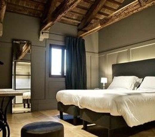Hotel 5 Colonne