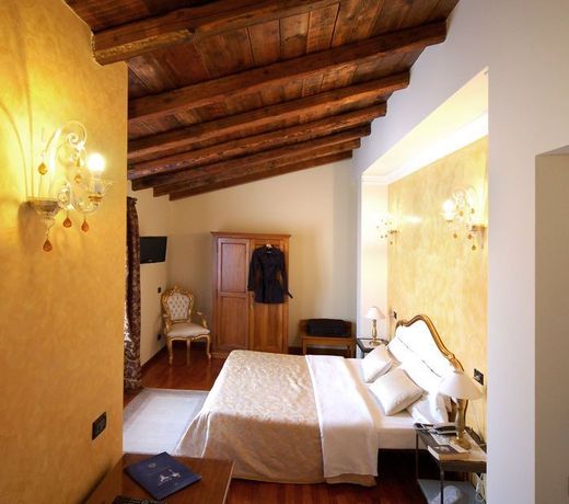 Hotel Isola Di Caprera