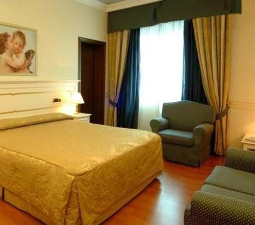 Hotel Poppi