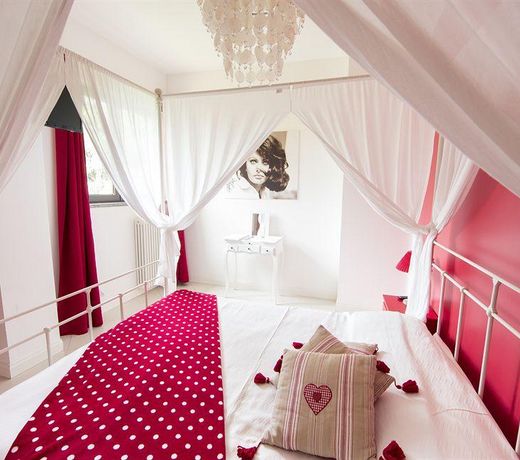 B&B The Divine