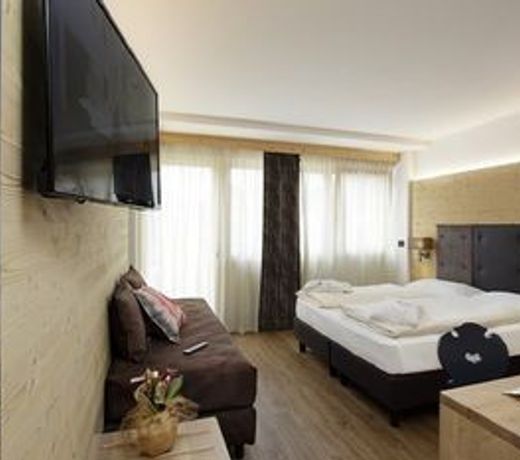 Hotel Sporting Ravelli