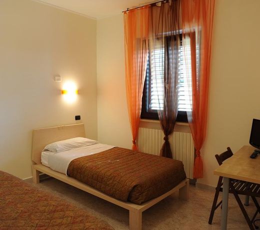 Villa Nick House