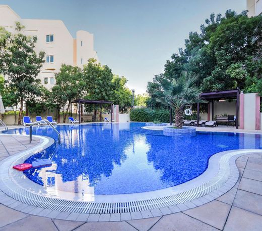 Parkside Hotel Apartment