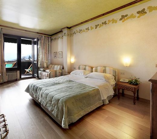 Hotel Club Relais Des Alpes