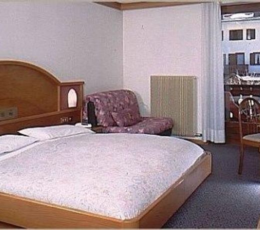 Hotel St. Raphael