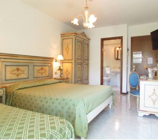 Hotel Oasi