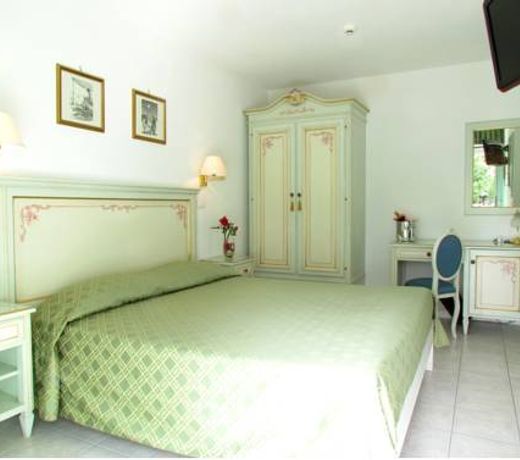 Hotel Oasi