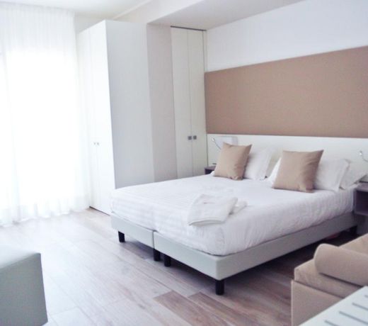 Hotel Bologna