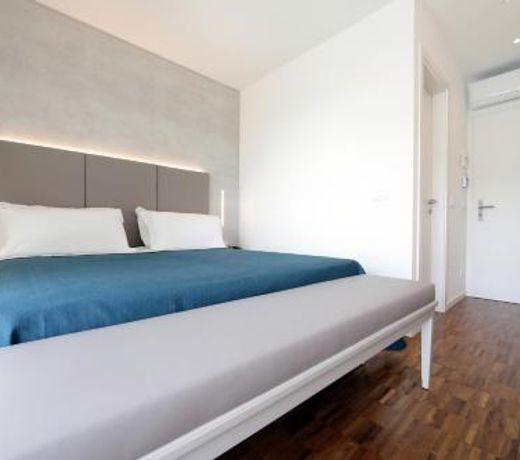 Hotel Simi Lan