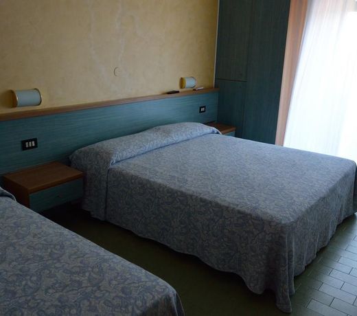Hotel Paris