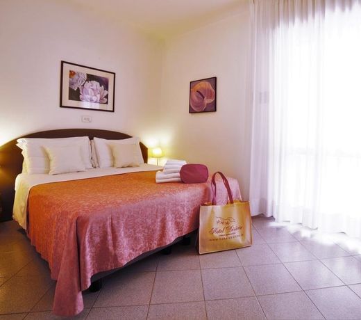 Hotel Desiree