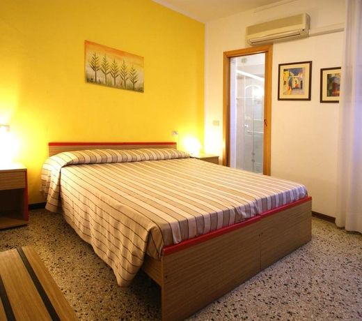 Hotel Ragno