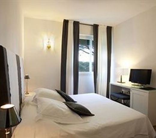 Hotel Mediterraneo Suite&Residence
