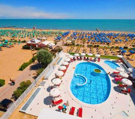 Baia del Mar Beach Boutique Hotel