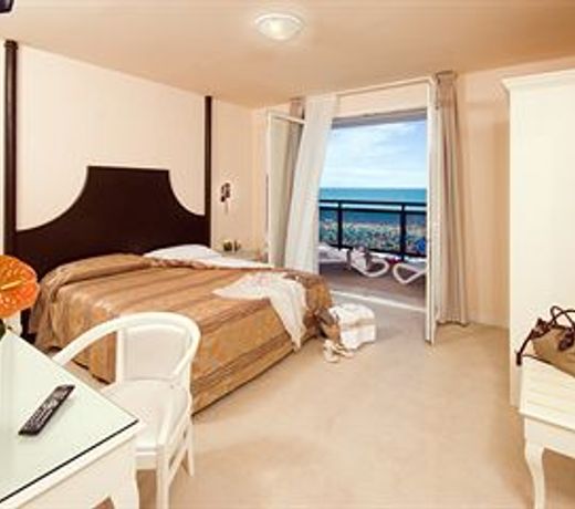 Baia del Mar Beach Boutique Hotel