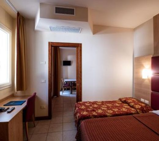 Hotel Mondial