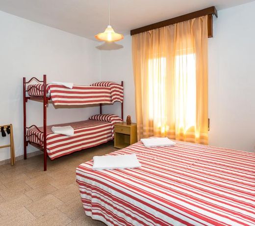 Hotel Saturno
