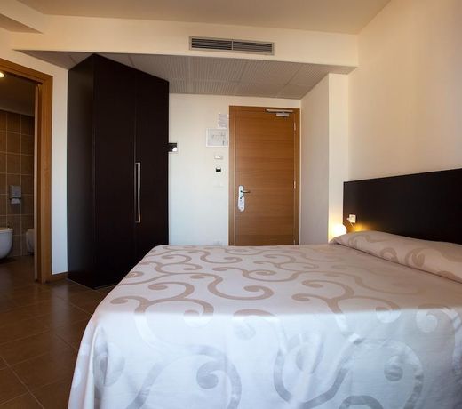 Hotel Eden
