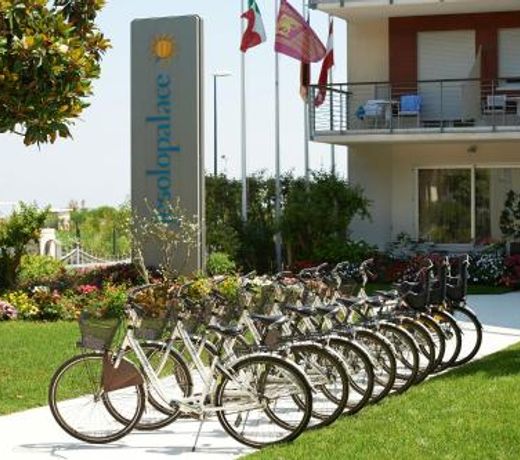 Jesolopalace Hotel & Aparthotel