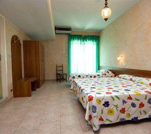 Park Hotel