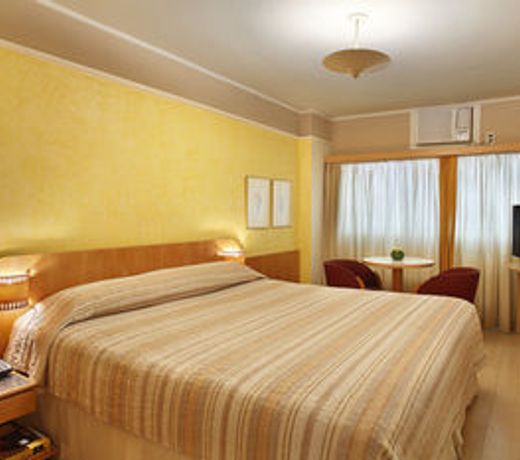 Mirasol Copacabana Hotel