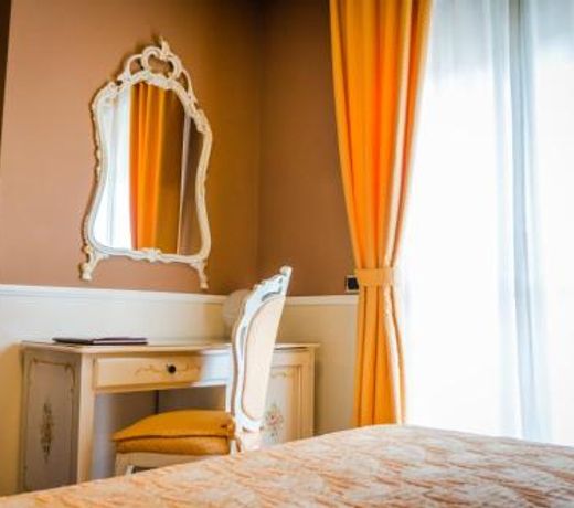 Hotel Confine