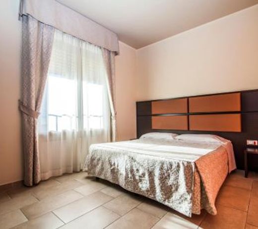 Hotel Porta Rivera