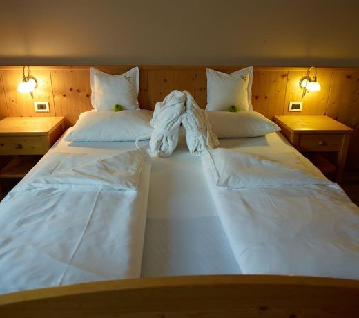 Hotel Tiefenbrunn Gardensuites & Breakfast