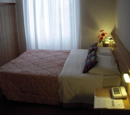 Hotel Italia
