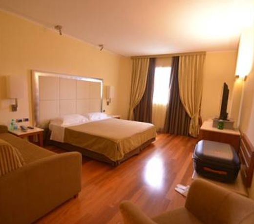 Hotel Airone