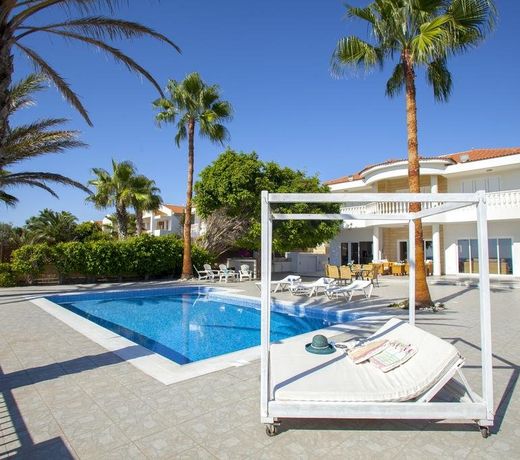 Meneou Beachfront Villa Sunset