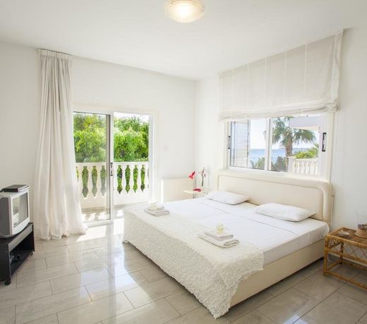 Meneou Beachfront Villa Sunset