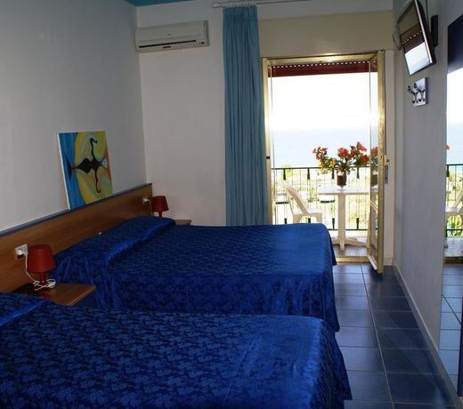 Hotel Cristina