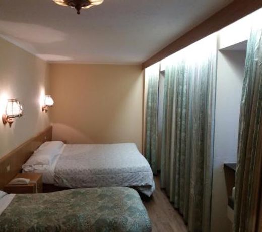 Hotel Ottoz Meuble