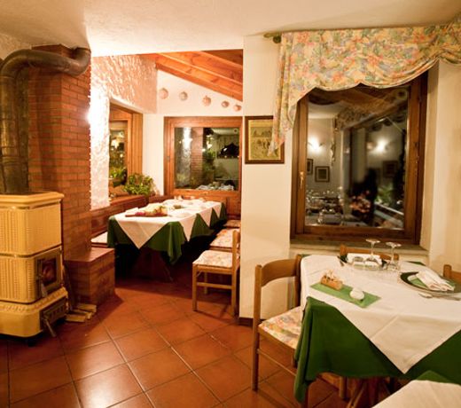 Hotel Chalet Joli