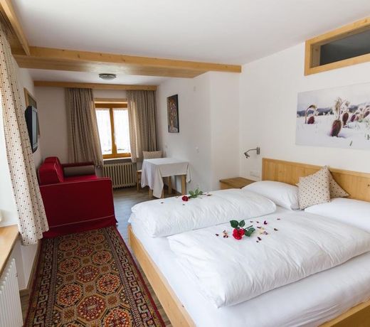 Hotel Pensione Veneranda