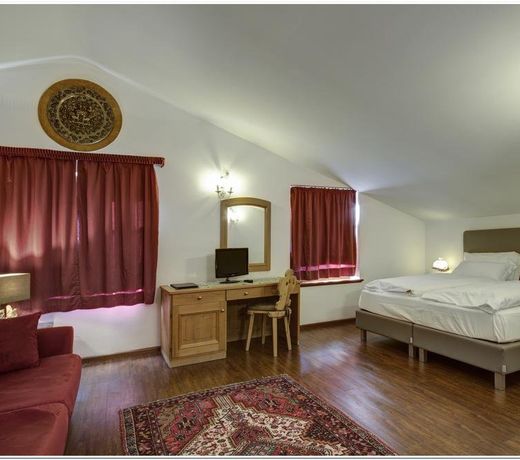 Hotel Villa Alpina ***S