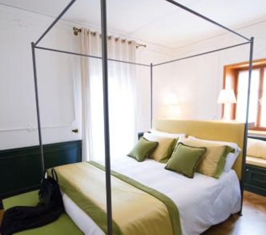 Ambra Cortina Luxury&Fashion Hotel