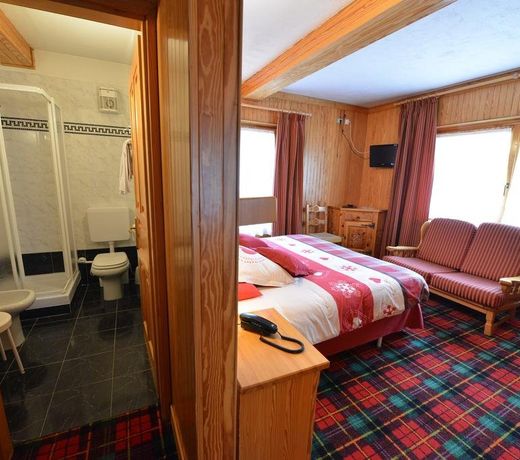 Petit Hotel
