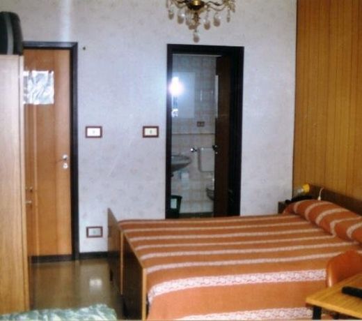 Dufour Hotel