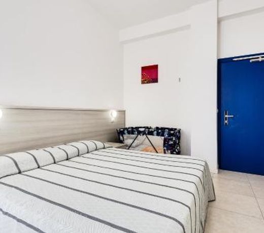 Hotel Blues
