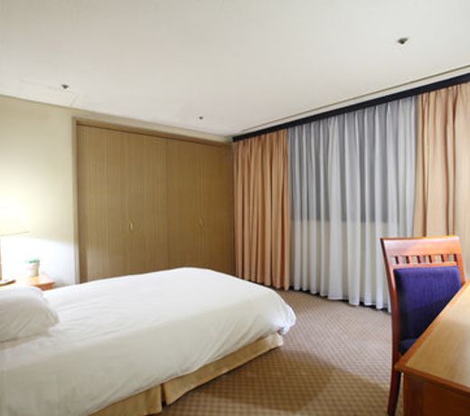 The Grand Suite Residence