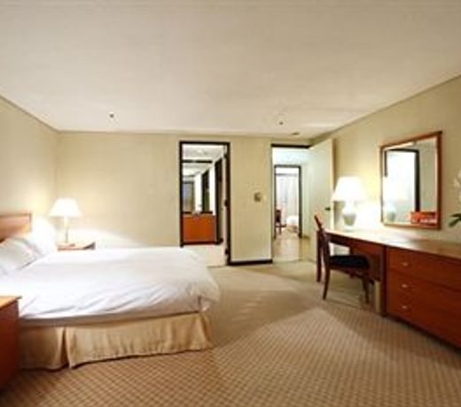 The Grand Suite Residence