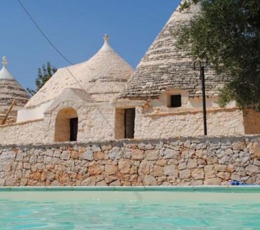 Trulli & Grotte Exclusive House