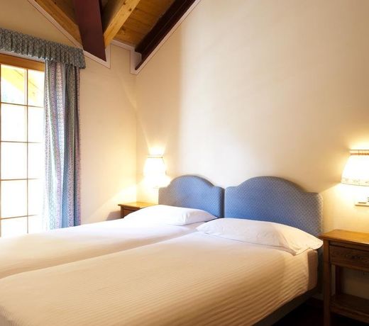 Holidays Dolomiti Apartment Resort