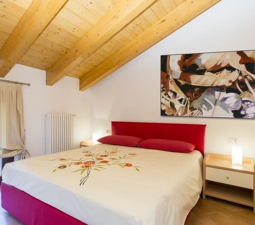 Residence Rta La Rosa delle Dolomiti