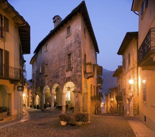Hotel Pironi